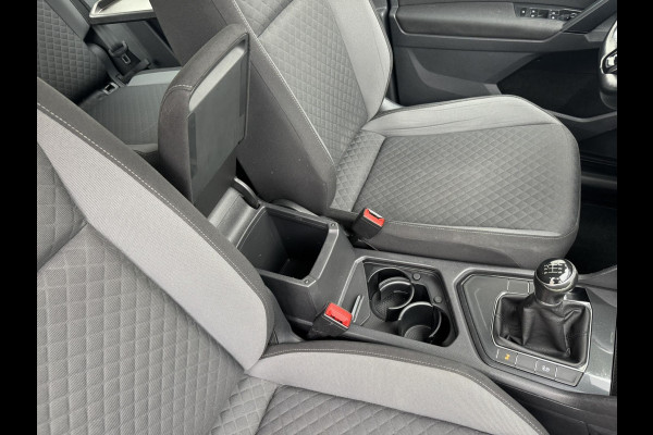 Volkswagen Tiguan 1.4 TSI ACT R-line Led Adaptieve cruise Navigatie Pdc voor+achter Lane assist