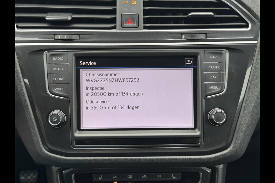 Volkswagen Tiguan 1.4 TSI ACT R-line Led Adaptieve cruise Navigatie Pdc voor+achter Lane assist