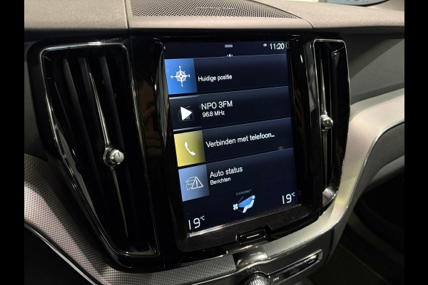 Volvo XC60 T8 Aut. R-Design Trekhaak 360Camera Leder 390pk
