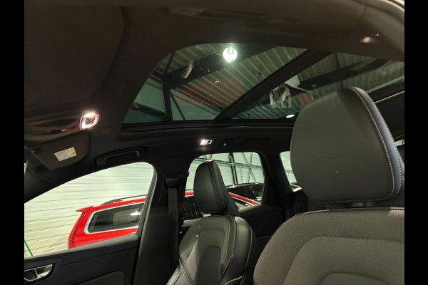 Volvo XC60 T8 Aut. R-Design Trekhaak 360Camera Leder 390pk