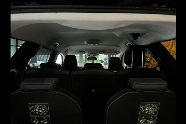 Peugeot 5008 1.2 PureTech Blue Lease Allure 7P. NAP Garantie Trekhaak Carplay Elek Achterklep Cruise Clima Navi Led Sfeer Rijklaar