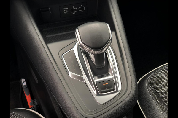 Renault Captur 1.6 E-Tech Plug-in Hybrid 160 Edition One | 1e Eigenaar, Dealeronderhouden | Carplay/Android, 360 Camera, Trekhaak