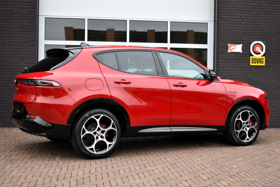 Alfa Romeo Tonale 1.5T Hybrid 160PK Aut. Veloce | Leder | 360 Camera | Harman Kardon | Stoelverw./koeling | Navi | Incl. garantie.