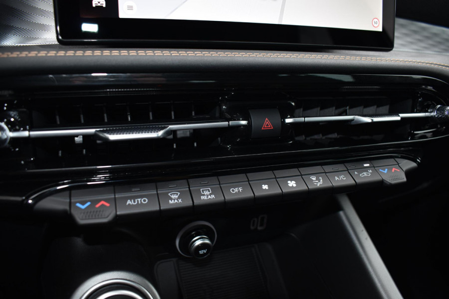 Alfa Romeo Tonale 1.5T Hybrid 160PK Aut. Veloce | Leder | 360 Camera | Harman Kardon | Stoelverw./koeling | Navi | Incl. garantie.