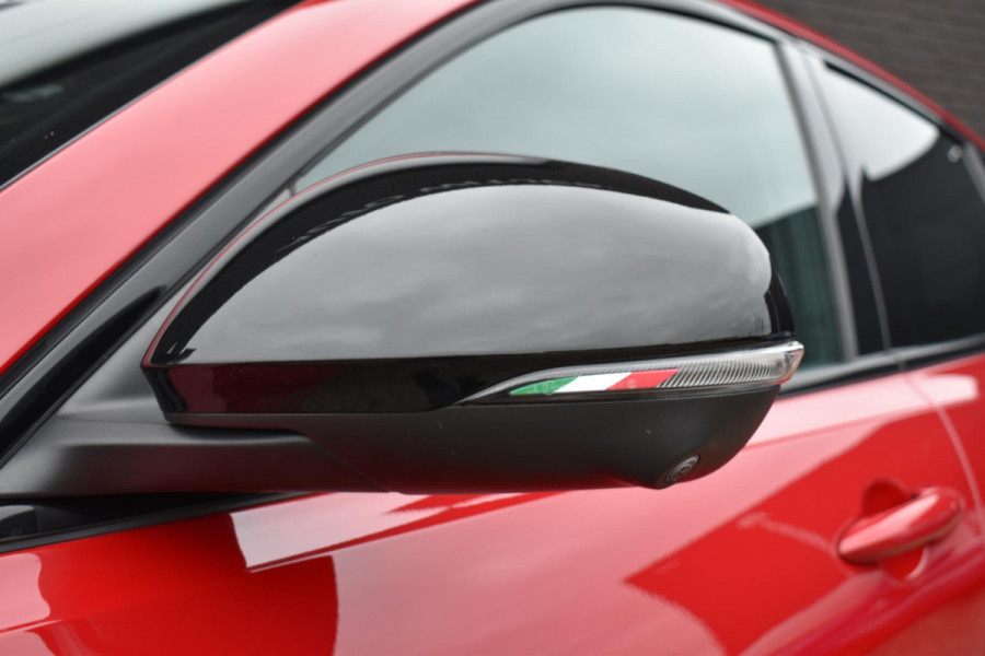 Alfa Romeo Tonale 1.5T Hybrid 160PK Aut. Veloce | Leder | 360 Camera | Harman Kardon | Stoelverw./koeling | Navi | Incl. garantie.