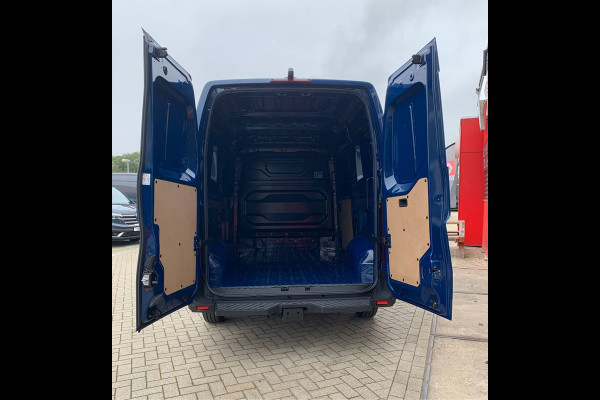 Renault Master T35 2.0 dCi 150 PK L2H2 Multimedia met Google services, Camera, Trekhaak, Apple carplay, Verwarmde voorruit. Renault Master T35 2.0 dCi 150 PK L2H2 Multimedia met Google services, Camera, Trekhaak, Apple carplay, Verwarmde voorruit.