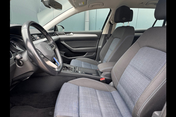 Volkswagen Passat Variant 1.4 TSI PHEV GTE * Trekhaak * Camera * Stoelverwarming * Massagestoel *