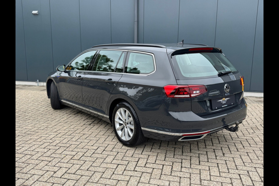 Volkswagen Passat Variant 1.4 TSI PHEV GTE * Trekhaak * Camera * Stoelverwarming * Massagestoel *