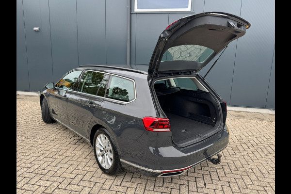 Volkswagen Passat Variant 1.4 TSI PHEV GTE * Trekhaak * Camera * Stoelverwarming * Massagestoel *
