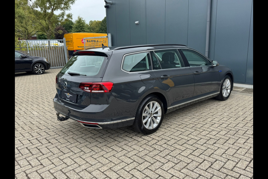 Volkswagen Passat Variant 1.4 TSI PHEV GTE * Trekhaak * Camera * Stoelverwarming * Massagestoel *