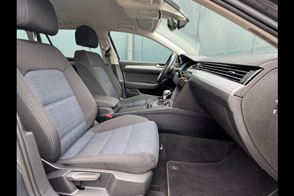 Volkswagen Passat Variant 1.4 TSI PHEV GTE * Trekhaak * Camera * Stoelverwarming * Massagestoel *
