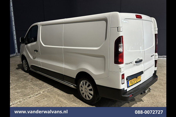 Renault Trafic 2.0 dCi 120pk L2H1 Euro6 Airco | Navigatie | Camera | LED | Cruisecontrol | Trekhaak Parkeersensoren, Sidebars, Bijrijdersbank