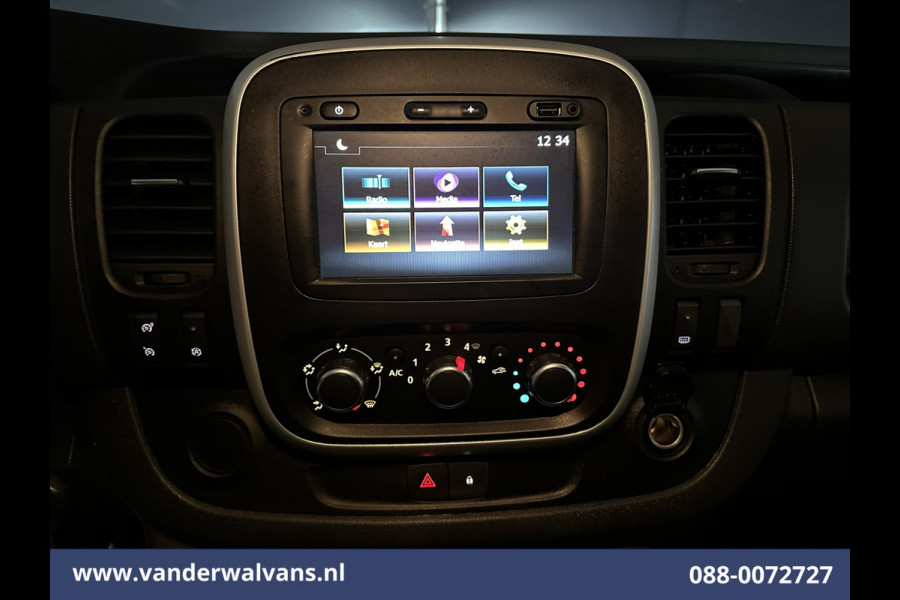 Renault Trafic 2.0 dCi 120pk L2H1 Euro6 Airco | Navigatie | Camera | LED | Cruisecontrol | Trekhaak Parkeersensoren, Sidebars, Bijrijdersbank
