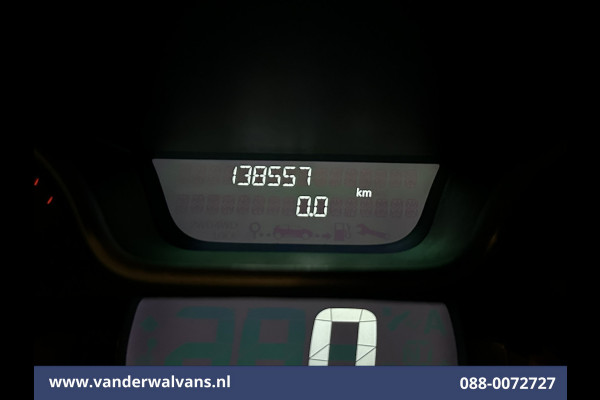 Renault Trafic 2.0 dCi 120pk L2H1 Euro6 Airco | Navigatie | Camera | LED | Cruisecontrol | Trekhaak Parkeersensoren, Sidebars, Bijrijdersbank