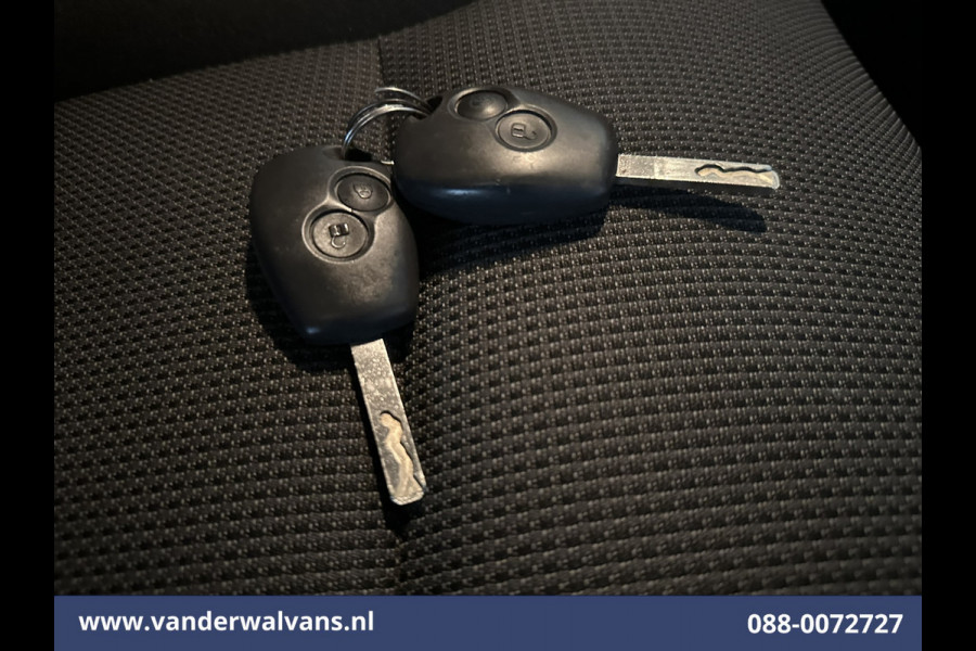 Renault Trafic 2.0 dCi 120pk L2H1 Euro6 Airco | Navigatie | Camera | LED | Cruisecontrol | Trekhaak Parkeersensoren, Sidebars, Bijrijdersbank