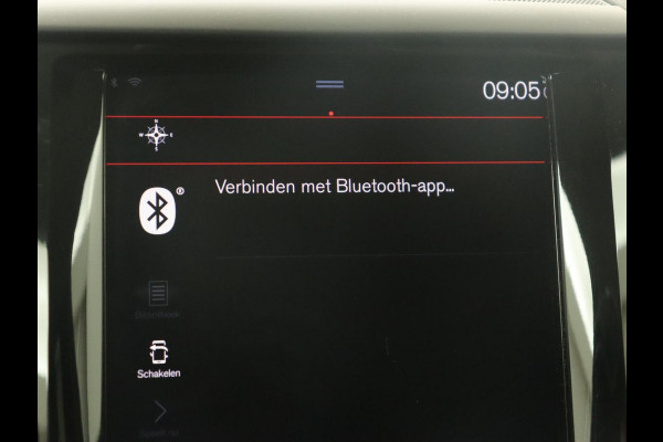 Volvo XC60 2.0 D4 Momentum | Carplay | Camera | Climate control | Navigatie | Cruise control | Full LED | LMV 17 inch | Lane assist