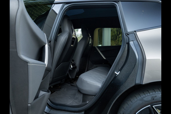 BMW iX M60 High Executive - Pano - Trekhaak - 112kWh