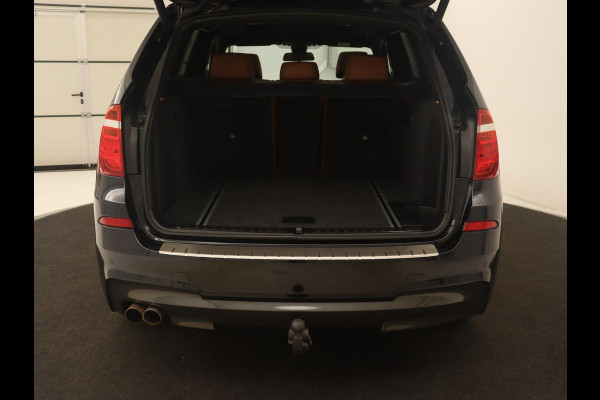 BMW X3 sDrive20i High Executive | M Sport | Panoramadak | Carplay | Trekhaak | Leder | Sportstoelen | Camera | Stoelverwarming | Xenon | Navigatie | 19'' lichtmetalen velgen