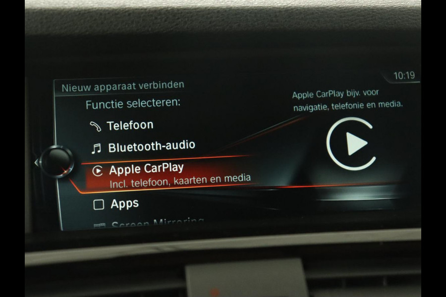 BMW X3 sDrive20i High Executive | M Sport | Panoramadak | Carplay | Trekhaak | Leder | Sportstoelen | Camera | Stoelverwarming | Xenon | Navigatie | 19'' lichtmetalen velgen