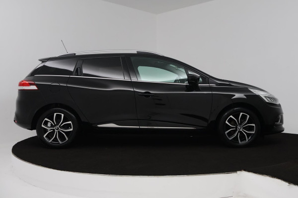 Renault Clio Estate 0.9 TCe Intens Sport (NAVIGATIE, CLIMA, PARKEERSENSOREN, LED, STUURBEDIENING)