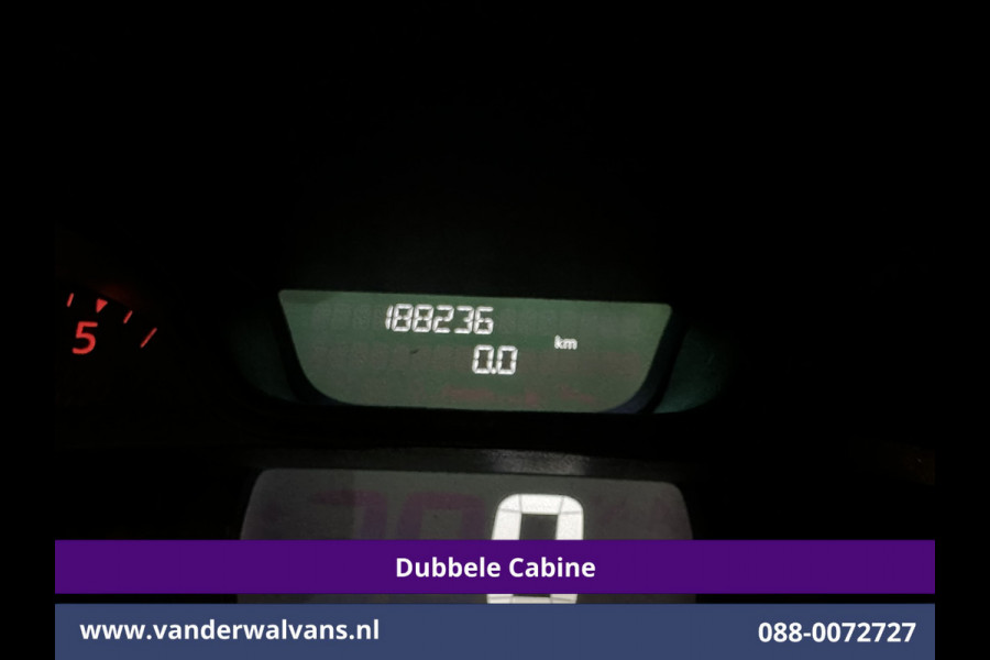 Renault Trafic 1.6 dCi L2H1 Dubbele cabine Euro6 Airco | 6-Zits | Navigatie | Cruisecontrol | Trekhaak | Parkeersensoren Bluetooth telefoonvoorbereiding