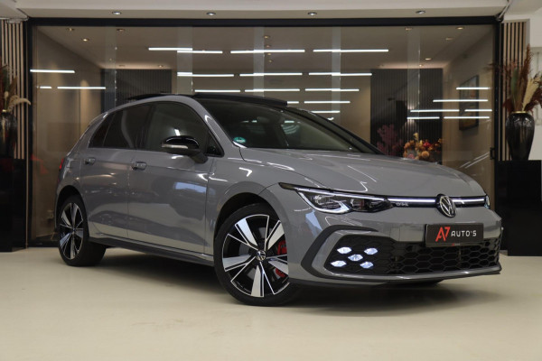 Volkswagen Golf 1.4 eHybrid GTE / HEADUP/PANO/IQLIGHT/CAM/CARPLAY/VOL