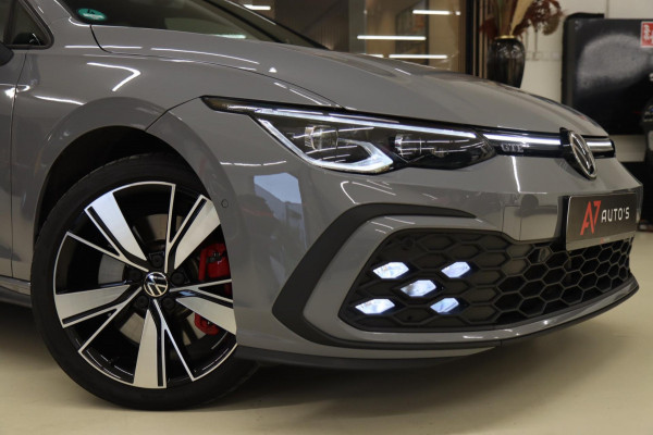 Volkswagen Golf 1.4 eHybrid GTE / HEADUP/PANO/IQLIGHT/CAM/CARPLAY/VOL