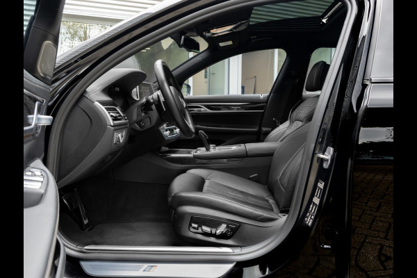 BMW 7 Serie 740d xDrive M-Sport - Dak - Active Steering - Standkachel - Massagezetels
