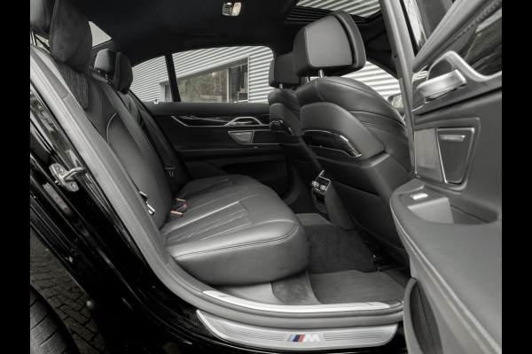 BMW 7 Serie 740d xDrive M-Sport - Dak - Active Steering - Standkachel - Massagezetels