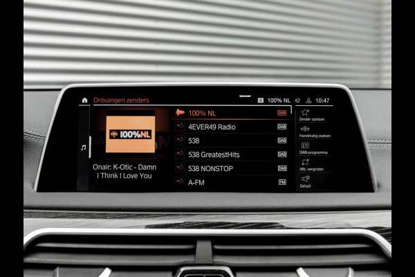 BMW 7 Serie 740d xDrive M-Sport - Dak - Active Steering - Standkachel - Massagezetels