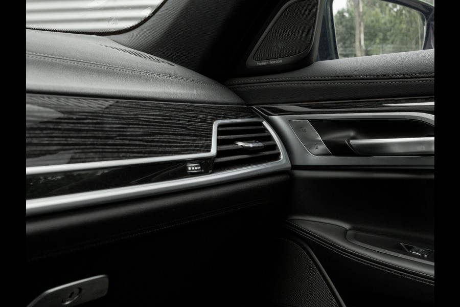 BMW 7 Serie 740d xDrive M-Sport - Dak - Active Steering - Standkachel - Massagezetels