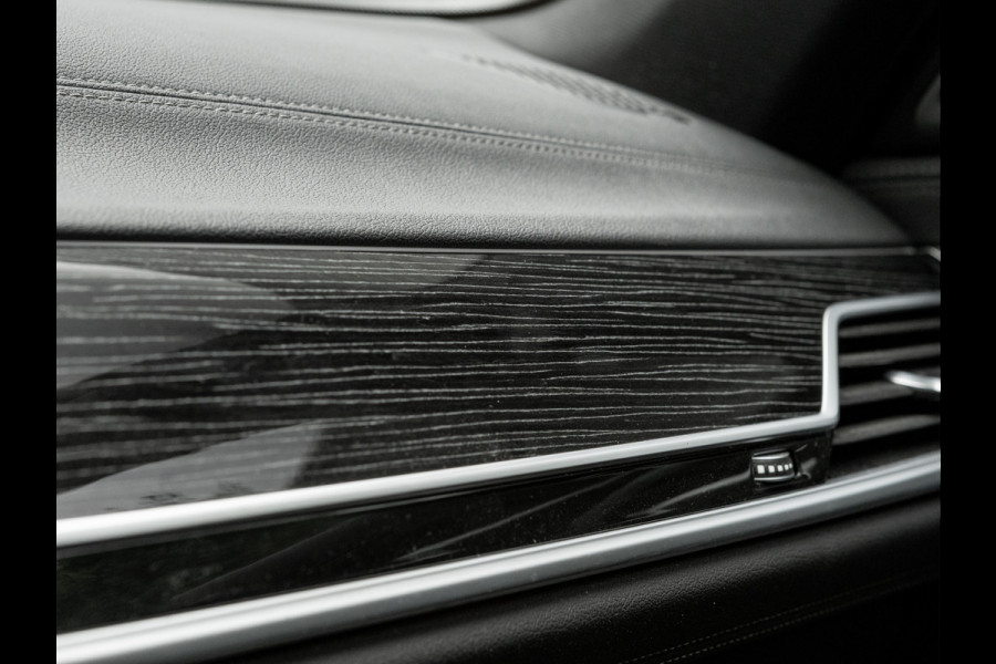 BMW 7 Serie 740d xDrive M-Sport - Dak - Active Steering - Standkachel - Massagezetels