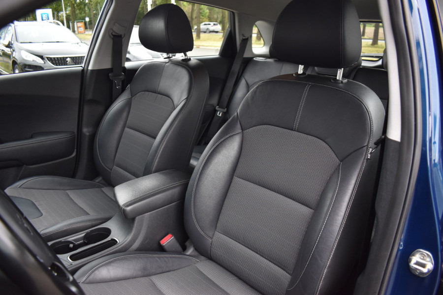 Kia Niro 1.6 GDI Hybrid Executiveline / Navigatie / Camera / 18" LM / Carplay / Adap. Cruise / Trekhaak