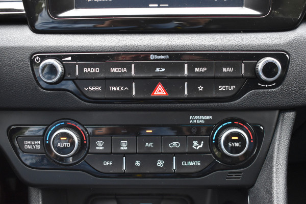 Kia Niro 1.6 GDI Hybrid Executiveline / Navigatie / Camera / 18" LM / Carplay / Adap. Cruise / Trekhaak
