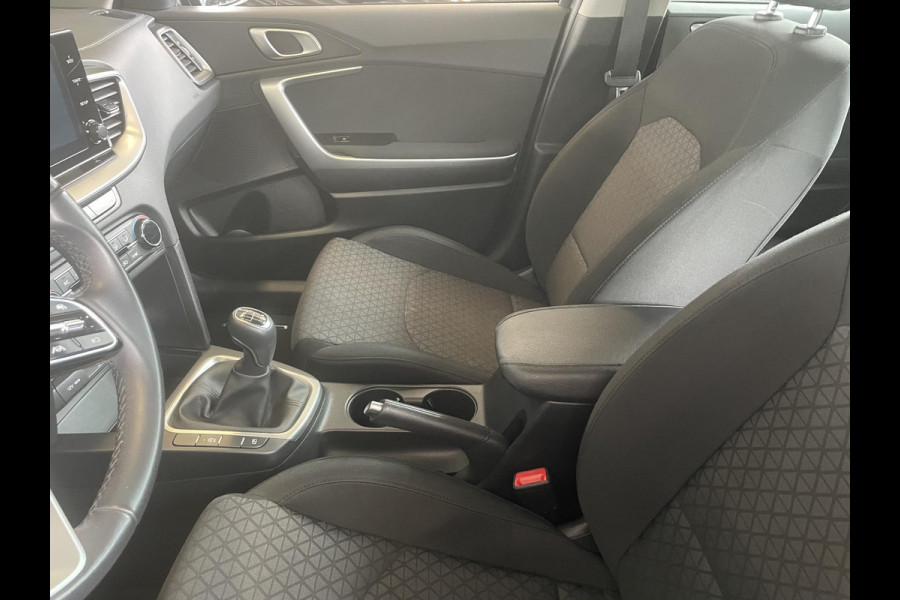 Kia Ceed Sportswagon 1.0 T-GDi ComfortLine | Navigatie | Apple Carplay/ Android Auto | Airco | Dab | Camera | Lichtmetalen Velgen