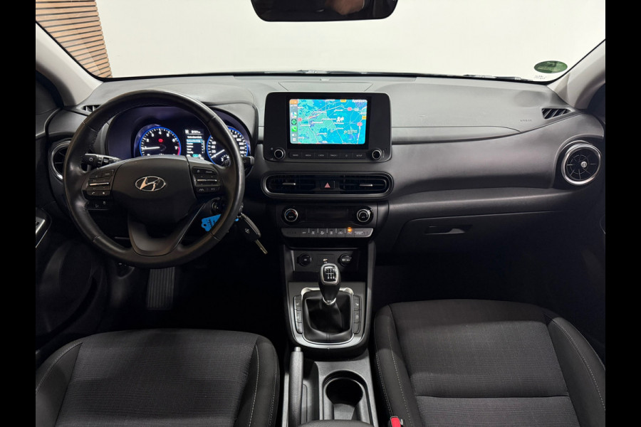 Hyundai Kona 1.0 T-GDI Comfort Smart | Carplay | Camera | Stoelverwarming | LED Hyundai Kona 1.0 T-GDI Comfort Smart | Carplay | Camera | Stoelverwarming | LED