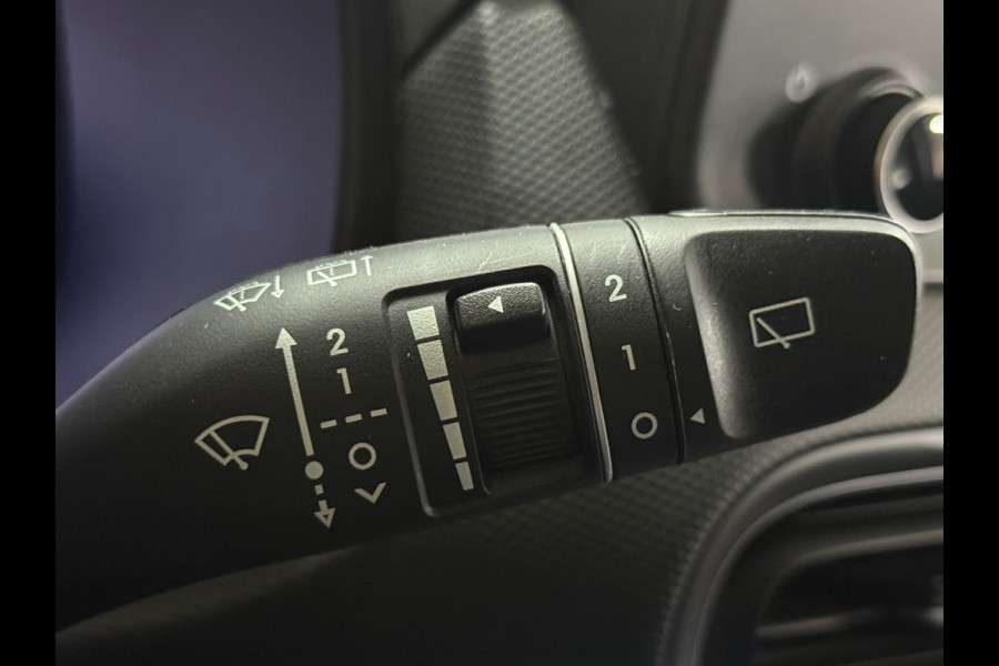 Hyundai Kona 1.0 T-GDI Comfort Smart | Carplay | Camera | Stoelverwarming | LED Hyundai Kona 1.0 T-GDI Comfort Smart | Carplay | Camera | Stoelverwarming | LED