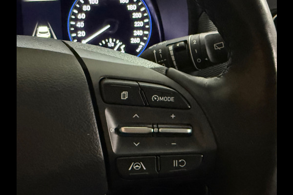 Hyundai Kona 1.0 T-GDI Comfort Smart | Carplay | Camera | Stoelverwarming | LED Hyundai Kona 1.0 T-GDI Comfort Smart | Carplay | Camera | Stoelverwarming | LED