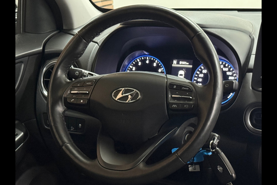 Hyundai Kona 1.0 T-GDI Comfort Smart | Carplay | Camera | Stoelverwarming | LED Hyundai Kona 1.0 T-GDI Comfort Smart | Carplay | Camera | Stoelverwarming | LED