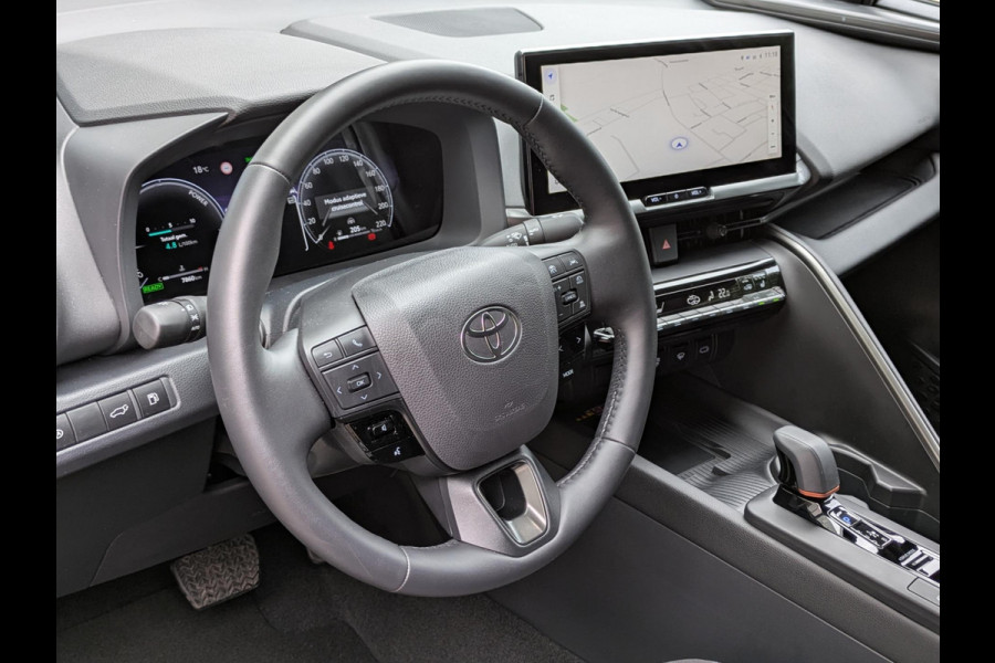 Toyota C-HR 1.8 Hybrid 140 First Edition|Groot-Navi|Stoel/Stuurverwarming|Blindspot|Keyless-Entry|Elektr.Achterklep|Adapt.Cruise