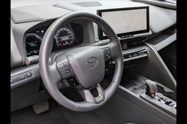 Toyota C-HR 1.8 Hybrid 140 First Edition|Groot-Navi|Stoel/Stuurverwarming|Blindspot|Keyless-Entry|Elektr.Achterklep|Adapt.Cruise