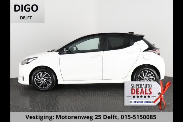 Toyota Yaris 1.5 HYB 1e EIG GARANTIE TOT 11-2032* BLACK & WHITE BIJNA 2023. CLOUD NAVI.CLIMA.CRUISE
