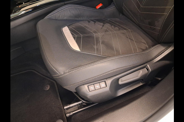 Opel Mokka 1.2 Turbo Level 5 Ultimate | Automaat | Alcantara | Apple Carplay/Android Auto | Stoelverwarming | Stuurwielverwarming
