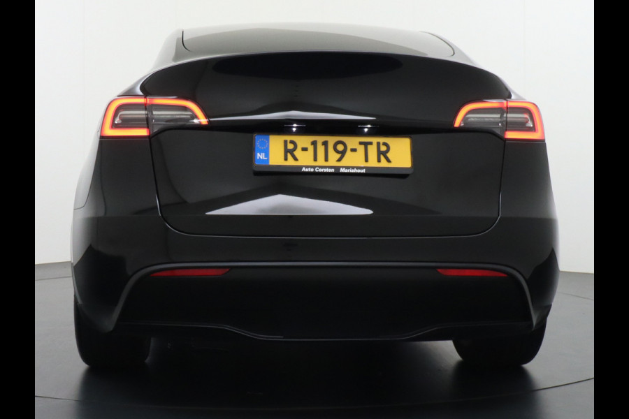 Tesla Model Y RWD LFP Warmtepomp Leder Panoramadak Memory Stoel+Stuurverwarming Camera's Navi Ecc Dog-Kampeer Modus Elek.Achterklep AMD Ryzen™ Processor Premium Audio 1e Eigenaar Origineel Nederlandse Auto