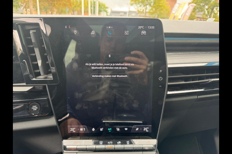 Renault Austral 1.2 E-Tech full hybrid 200 iconic Pano / Harman/Kardon Sound / 360 camera / Massage / Elektr verst. voorstoel