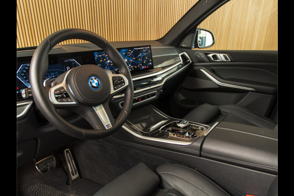 BMW X5 xDrive50e M-SPORT PRO I MASSAGE I TOWB I 22" I CARBON I PANO
