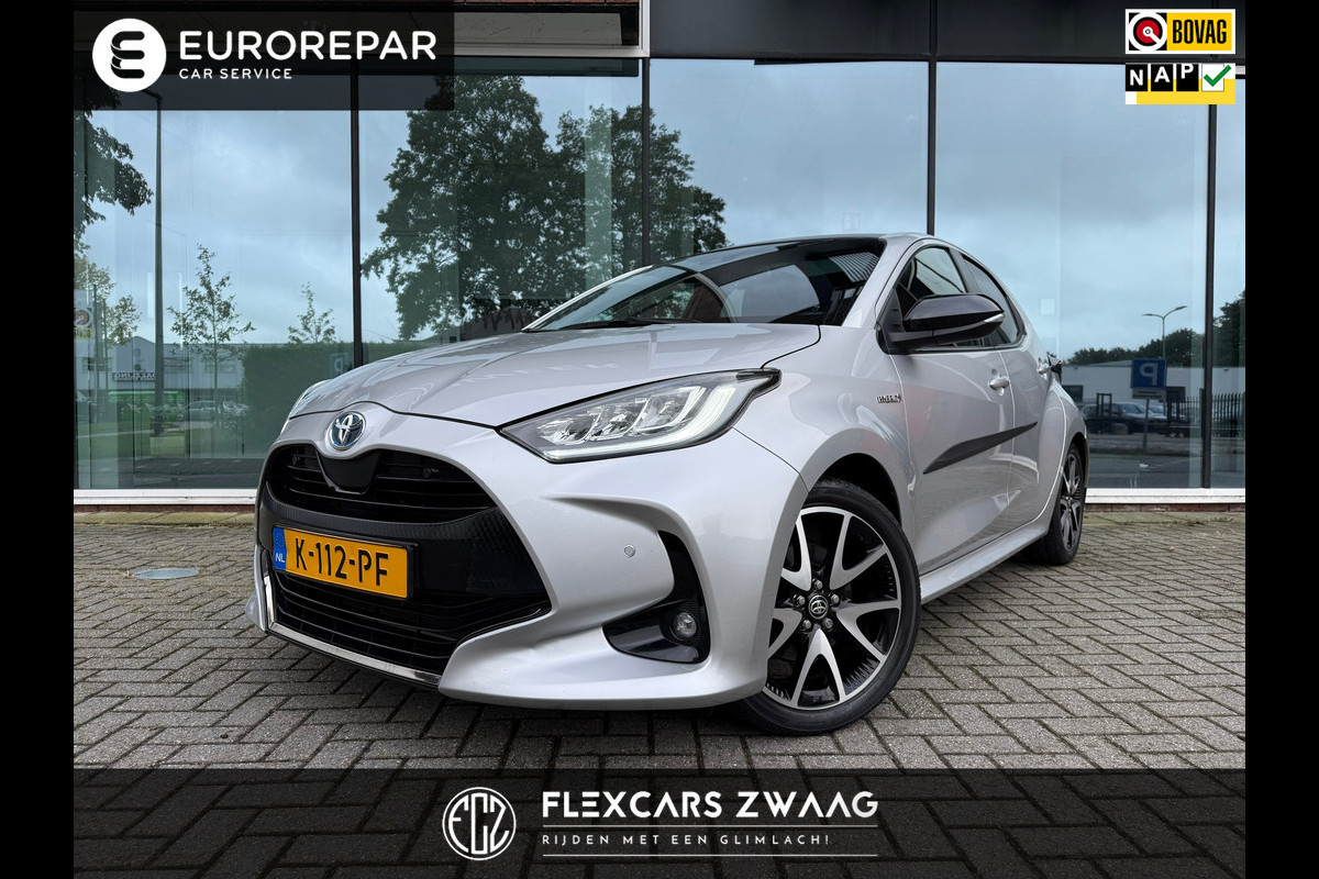 Toyota Yaris 1.5 Hybrid Executive - Automaat - Panoramadak- Navi - Trekhaak - Org.NL