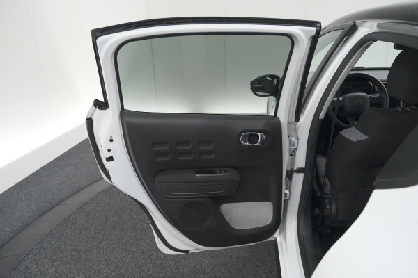 Citroën C3 PureTech 82 C-Series | Parkeersensoren | Navigatie | Climate Control | Apple Carplay Citroën C3 PureTech 82 C-Series | Parkeersensoren | Navigatie | Climate Control | Apple Carplay