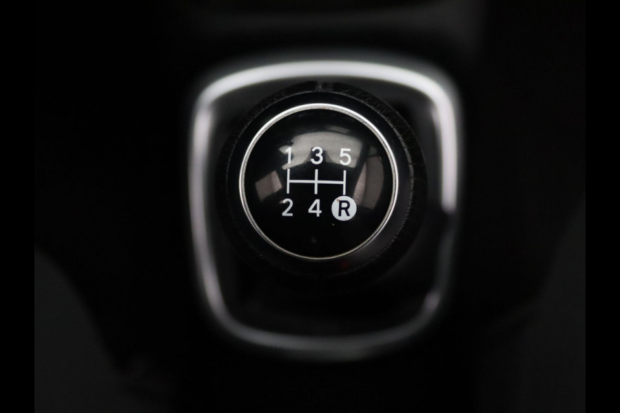 Toyota Yaris 73pk VVT-i Connect Airco | Camera | Carplay | 15" Velgen
