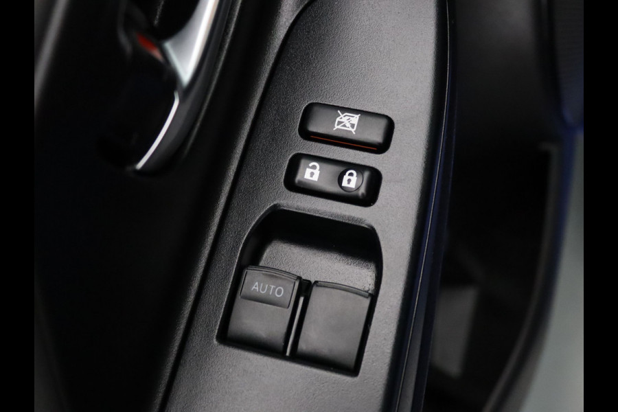 Toyota Yaris 73pk VVT-i Connect Airco | Camera | Carplay | 15" Velgen